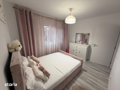 Apartament 3 camere, 74 mp, zona Garii