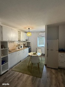 Apartament cu 3 camere in zona Ciuperca