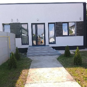 Pantelimon Ilfov,parter,3 camere,220mp proprietate la cheie,toate actele comision 0%