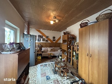 Agentia imobiliara VIGAFON vinde casa 8 camere Negoiesti-Prahova