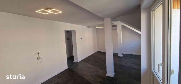 Apartament 2 camere, mansardă, zonă centrală Brașov - 650€/lună
