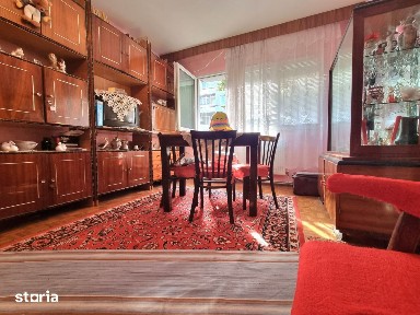 Ultracentral- Apartament 2 camere, etaj 1, liber, cu parc langa bloc