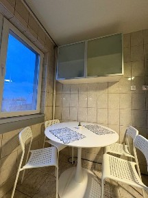 Inchiriere apartament 2 camere zona Apusul, 7 min metrou,renovat