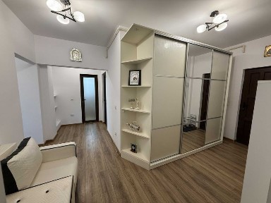 Apartament 2 camere, ultracentral - Târgu Neamț