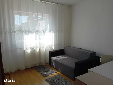 VÂNZARE apartament 4 camere decomandat, etaj 3, garaj inclus, micro 4