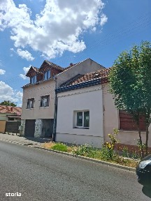 Apartament la casă, zona centrală