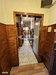 Apartament 4 camere decomandate 4 balcoane etaj 1 Str. Bâlea/Sibiu