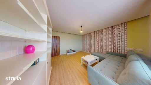 Apartament decomandat cu 2 camere, decomandat, balcon, parcare