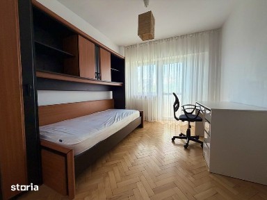 Apartament 3 camerere de inchiriat