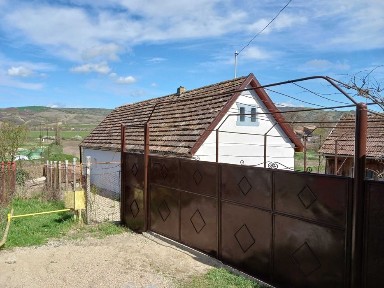 Casă Târnăveni Seuca Teren 2500Mp