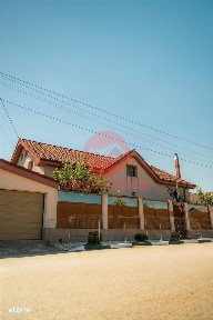 Casa Extraordinara în Lazu. Spatiu, Calitate și Confort la S