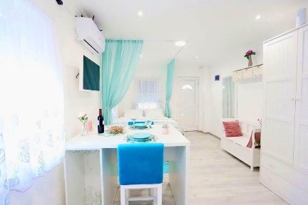 Inchiriez studio ultra central str Tudor Vladimirescu