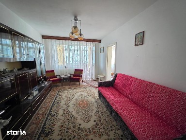 2 camere, decomandat, str. Ecaterina Teodoroiu, etaj 2