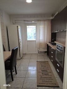 Vanzare apartament 2 camere decomandat