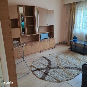 Vand garsoniera la parter