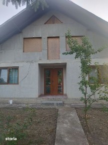 Casa de vanzare