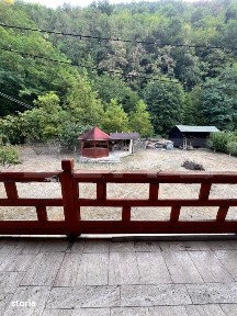 Casa de vanzare, 90 mp, teren 1500 mp, zona Toplita