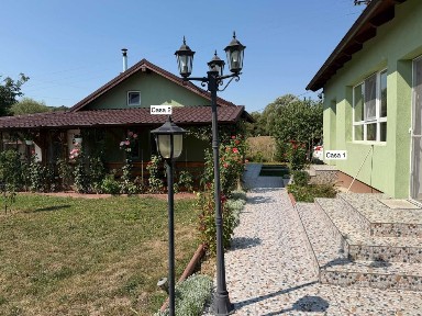 Casă de vânzare în Brebi, Sălaj - 3 camere, 4.746 mp teren, garaj și anexe