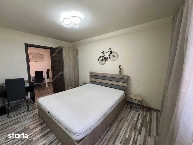 Închiriez apartament de lux, 3 camere, complexul studențesc Timișoara