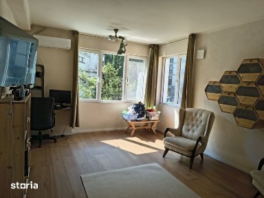 Apartament 3 camere, in centru langa magazin STAR