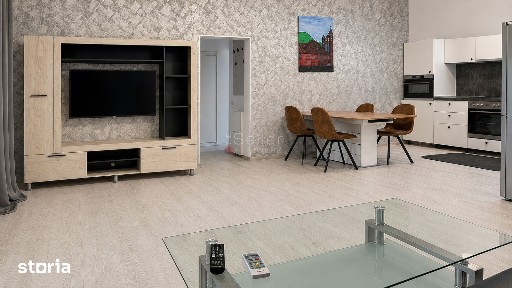 Recent Renovat | Acces la Curte