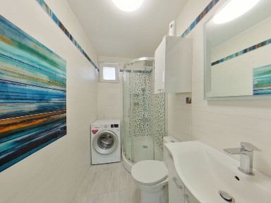 De vanzare casa saseasca renovata si mobilata cu suflet