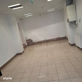 Închiriez spațiu comercial
