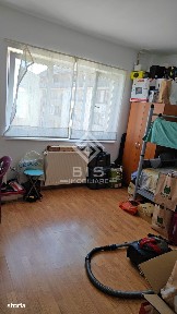 Apartamnet 3 camere strada Buna Ziua