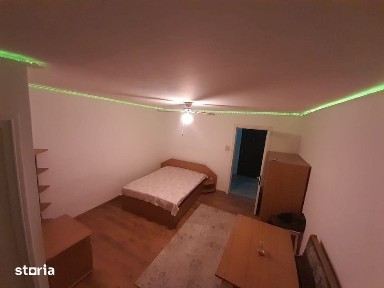 Garsonieră de închiriat - Tătărași, str. Vasile Lupu