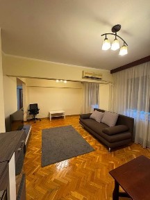 Apartament 3 camere de închiriat - Teiul Doamnei