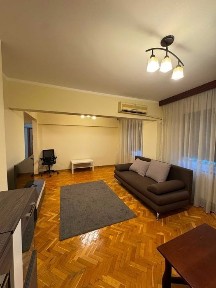 Apartament 3 camere de închiriat - Teiul Doamnei
