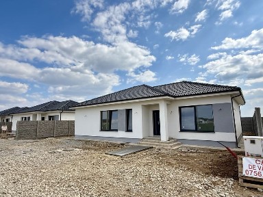 Casă nouă Sântandrei - 3 dormitoare,2 bai, teren 500 mp, gard inclus