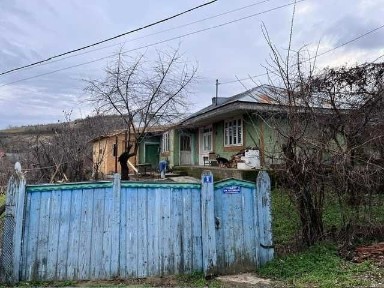 Vand casa batraneasca, Sat Bursuci, Jud.Vaslui