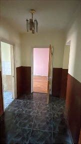 Vând apartament 4 camere