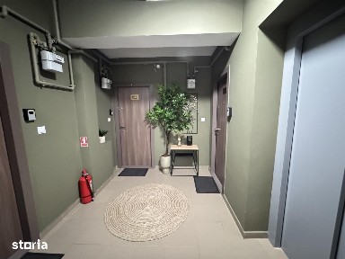 Studio modern mobilat-utilat cu BOXĂ - ansamblul Henri Coandă