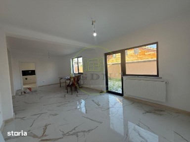 Casa P+M, 430 MP teren, 167 mp utili, Malu Mare