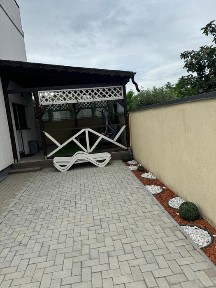 Casă duplex de vânzare - Sat Costi, Vânători