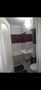Proprietar inchiriez 1 camera mazepa 1