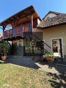 2 case dintre care una cu garaj in Baile 1 Mai