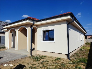 Duplex toate utilitatile - personalizare interioara