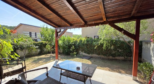 Duplex cochet 3 camere - 94 mp utili - mobilat - utilat - Dumbravita