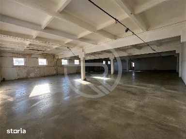 Hala de 300 mp utili, situata in zona Valea Seaca !