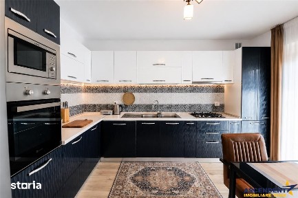 Casa Premium, A, smart Home, design spectaculos, gata de mutat, Ghimba