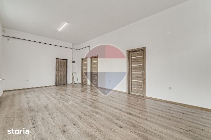 Spațiu comercial sau pentru birou de închiriat în zona centrală Arad.