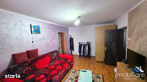 Apartament 2 camere - Str. Nicolae Titulescu, Zona termicelor