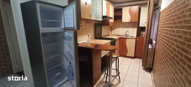 Apartament de închiriat