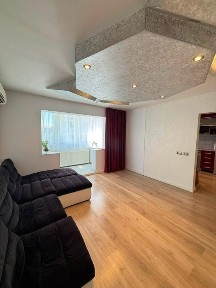Apartament de vanzare cu trei camere, zona iosia