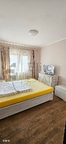 Apartament cu 3 camere in zona Decebal