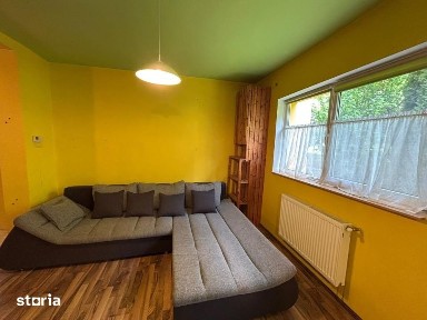 Apartament 3 camere cu curte de 65 mp si 2 parcari | Floresti