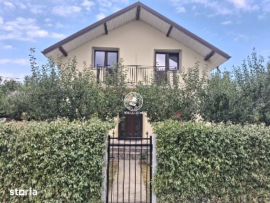Vila de vanzare Valea Lupului